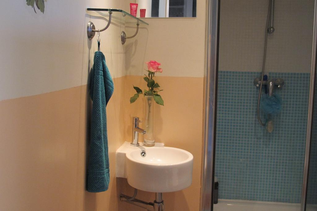 Wild Roses Bed & Breakfast Amsterdam Bilik gambar